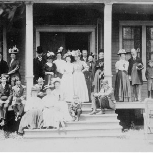 Early settlers of Glenview Stand on the steps of a county building